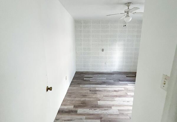 1032 West Jefferson Street -