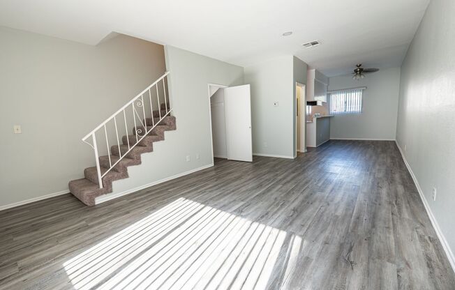 2 beds, 2.5 baths, 1,250 sqft, $2,198, Unit 250