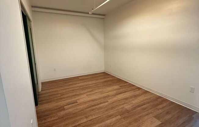 1 bed, 1 bath, 688 sqft, $1,675, Unit Unit 613