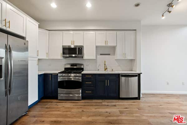 2 beds, 2 baths, 1,240 sqft, $3,700, Unit 240