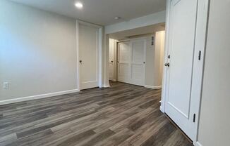 4852-4854 SE 65th Ave.