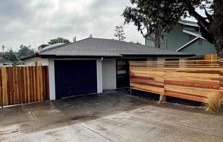 1035 San Dieguito Drive