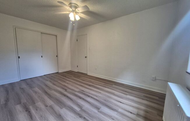 1 bed, 1 bath, 600 sqft, $1,199, Unit 5631 Rippey St. #A3