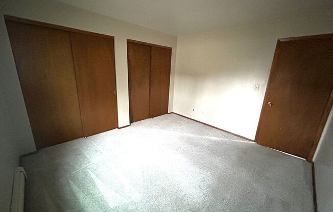 2 beds, 1 bath, $1,145, Unit 1