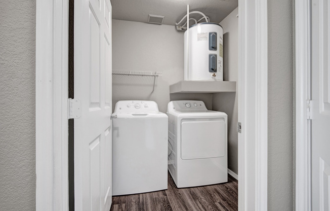 Laundry Room | The Catherine Townhomes in Scottsdale