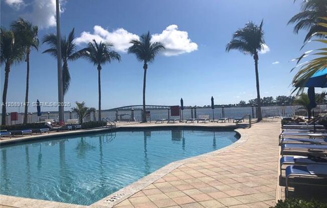 1 bed, 1 bath, $3,250, Unit # 2703