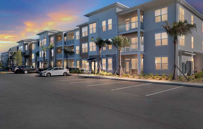 LUXURY LIVING IN DAYTONA BEACH