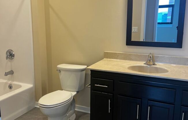 2 beds, 2 baths, 1,154 sqft, $2,100, Unit 501