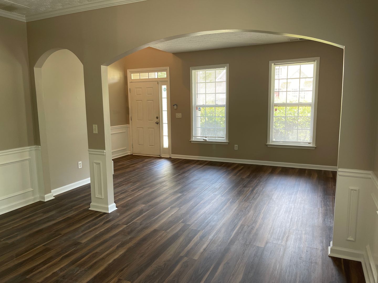 Spacious 4-Bedroom Home in a Quiet Union City Neighborhood