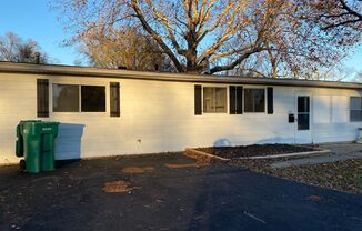 5 beds, 2 baths, $1,800