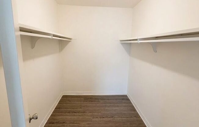 2 beds, 2 baths, 1,000 sqft, $1,449, Unit 126-D