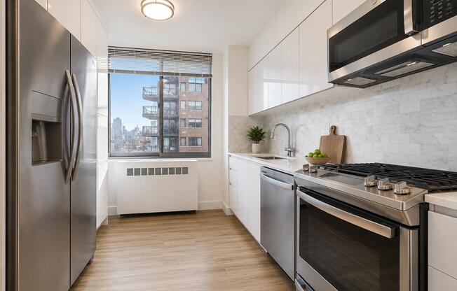 3 beds, 2 baths, 1,205 sqft, $11,000, Unit 15C
