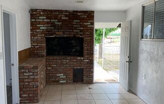 2 beds, 1 bath, $1,600