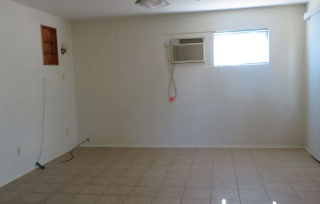 Clean 2 Bedroom 1 Bath Home for Rent