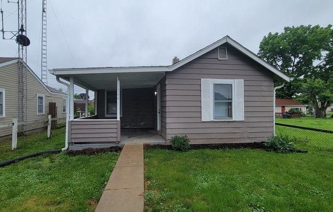 746 N SOMERSET AVE