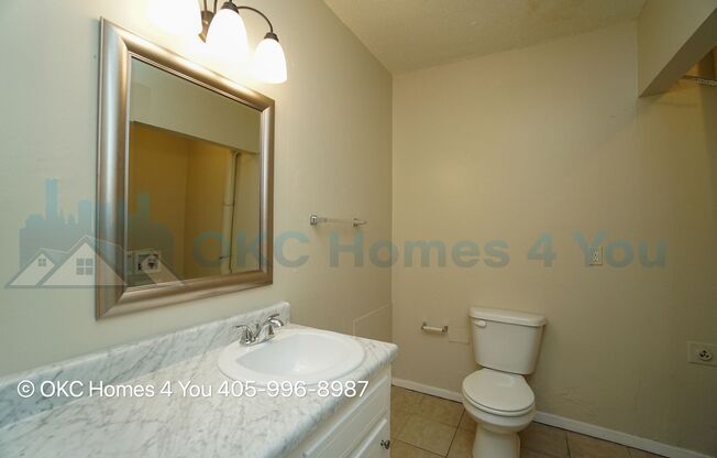 3 beds, 1.5 baths, $1,025