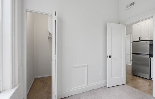 1 bed, 1 bath, $1,200, Unit 718-01