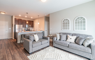 3 beds, 2 baths, 1,351 sqft, $1,675, Unit 3601-316