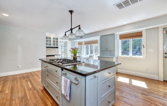 23 JEFFERSON RD