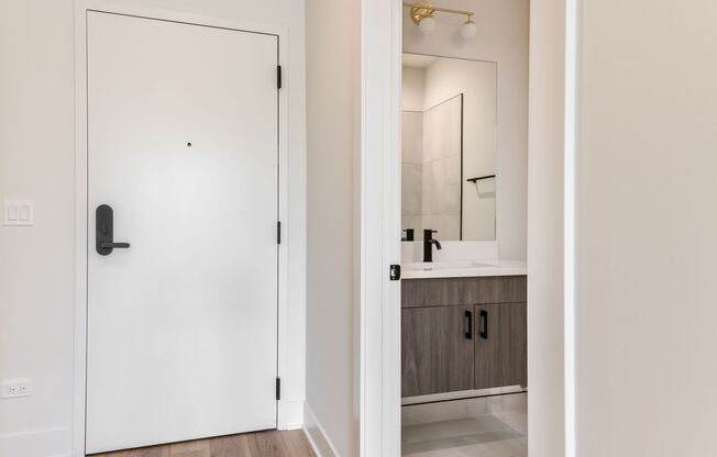 1 bed, 1 bath, 846 sqft, $3,095, Unit 405