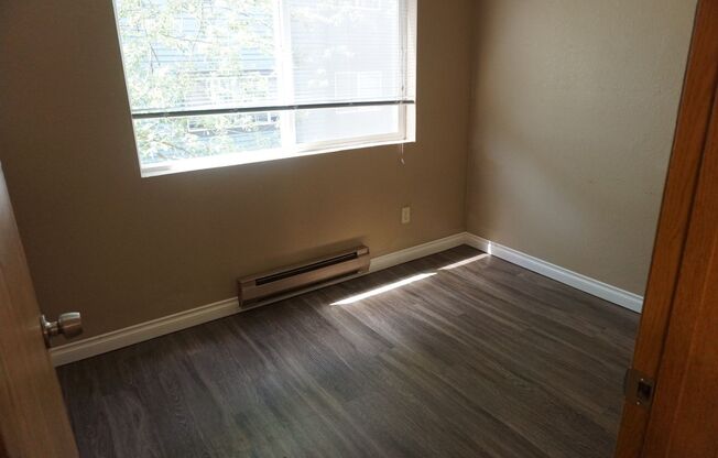 3 beds, 2 baths, 643 sqft, $2,450, Unit A303