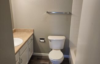 2 beds, 2 baths, 960 sqft, $775, Unit 119