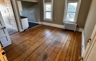 1 bed, 1 bath, 500 sqft, $950, Unit Unit 5