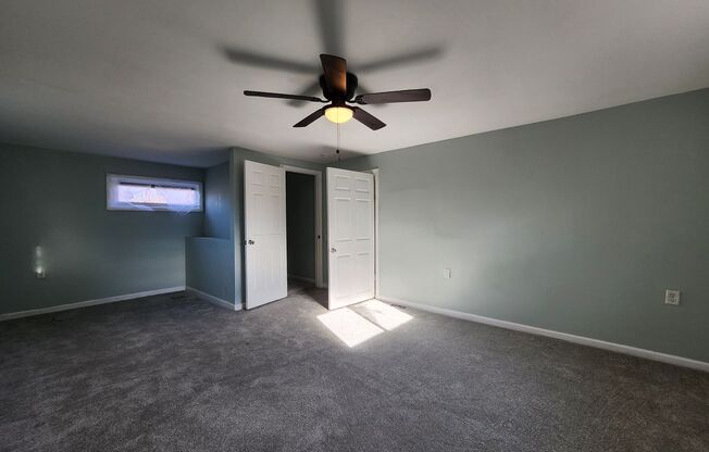 3 beds, 1 bath, $1,350