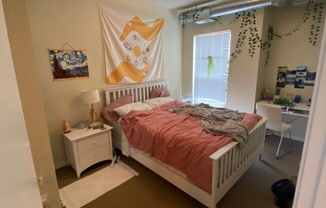 2 beds, 2 baths, 860 sqft, $2,150, Unit 513 - Updated