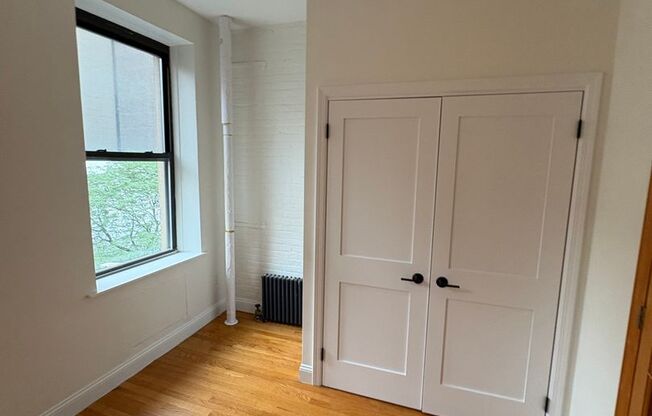 430 East 89th St