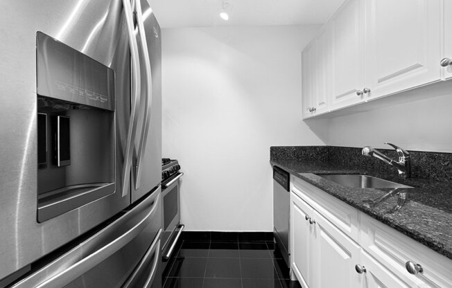 1 bed, 1 bath, $5,500, Unit 812