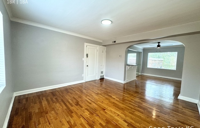 4511 ROANOKE PKWY