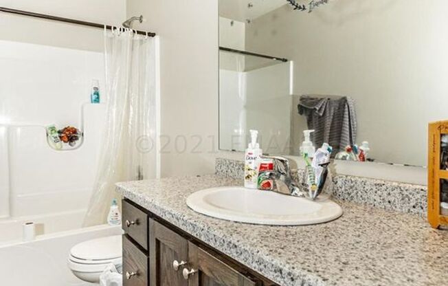 Beautiful 3 bedroom, 2 bath single family home located in South Moorhead.