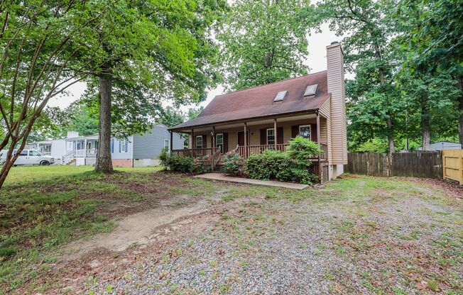 -- Available Now!  Spacious 4 Bed 2 Bath Cape Cod Home In Chesterfield --