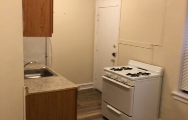 6807 Michigan Holding LLC