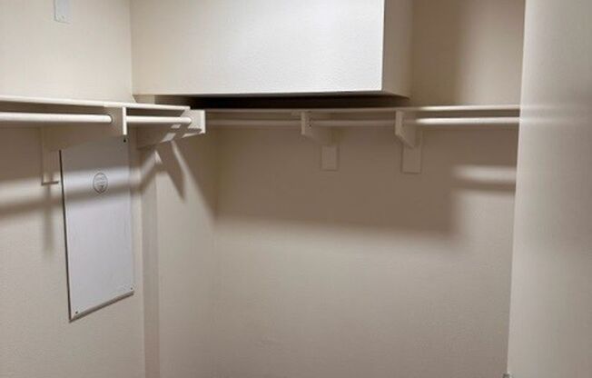 Studio, 1 bath, 554 sqft, $2,595, Unit 407