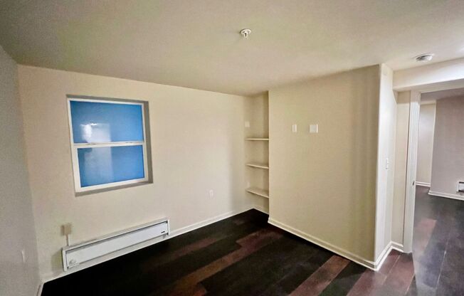 1 bed, 1 bath, $2,595, Unit 6