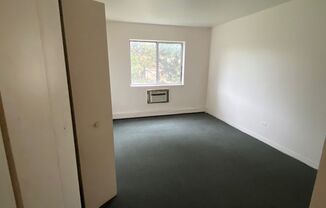 2 beds, 1 bath, 975 sqft, $1,795, Unit 2B