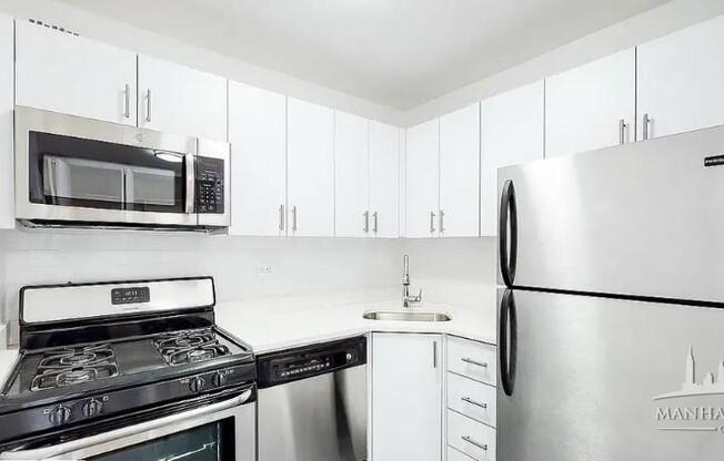 145 E 16th St