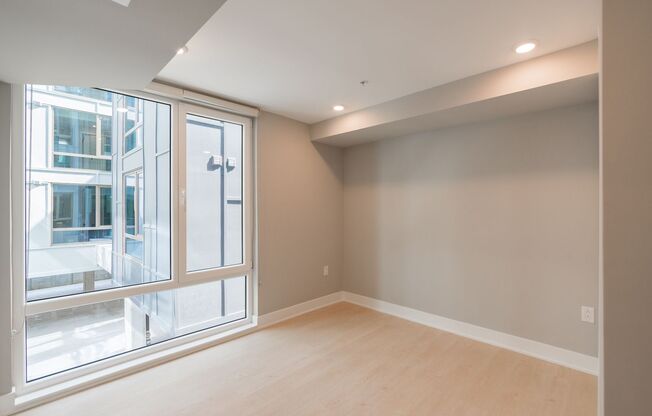 1 bed, 1 bath, 683 sqft, $1,725, Unit 502