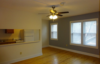 11 - 1706 Stevens