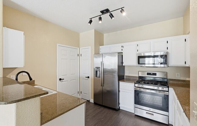 1 bed, 1 bath, $1,510