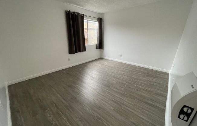 2505 4th Street
