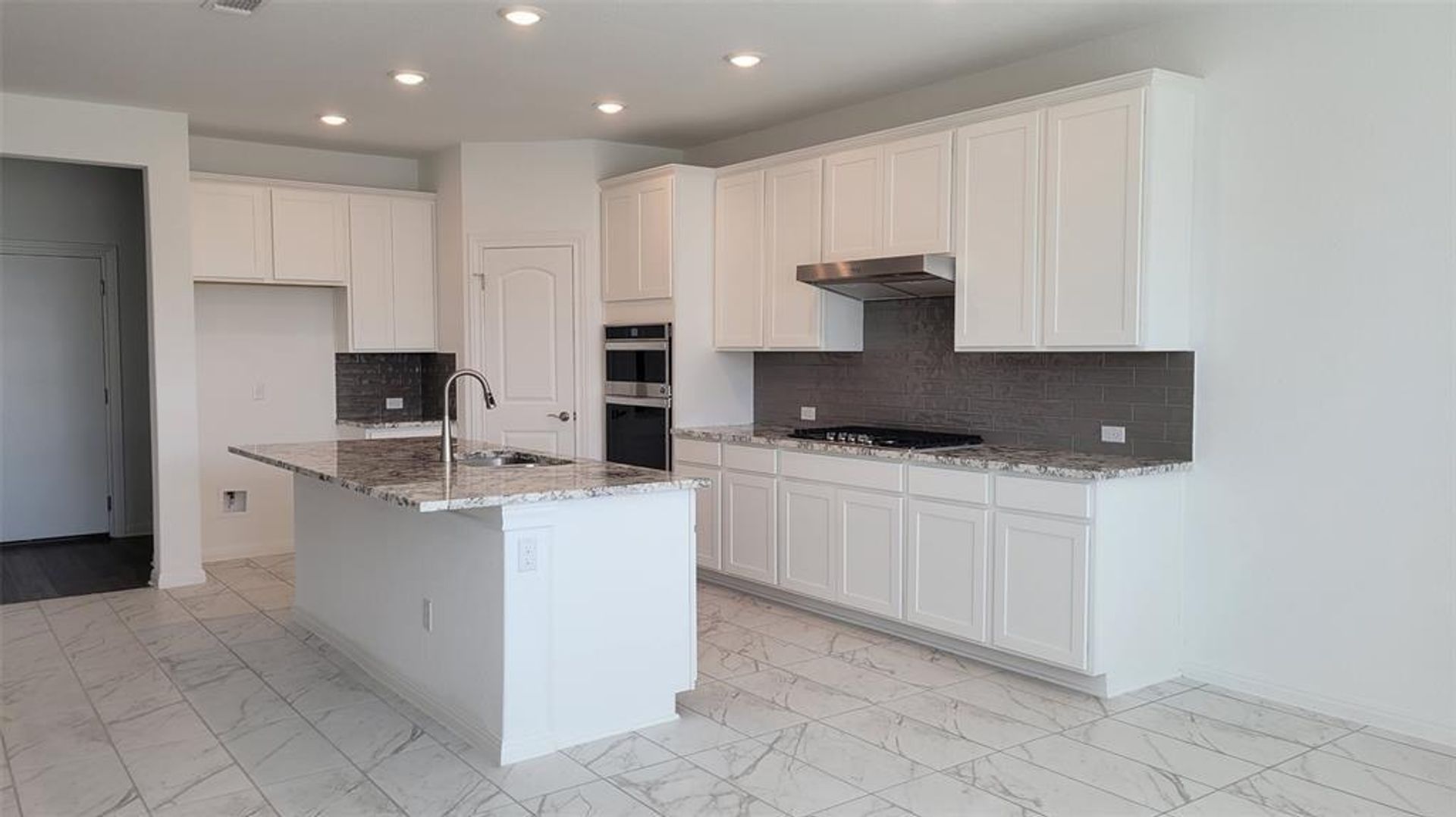 218 Georgia Lace Trail, Georgetown, TX 78626