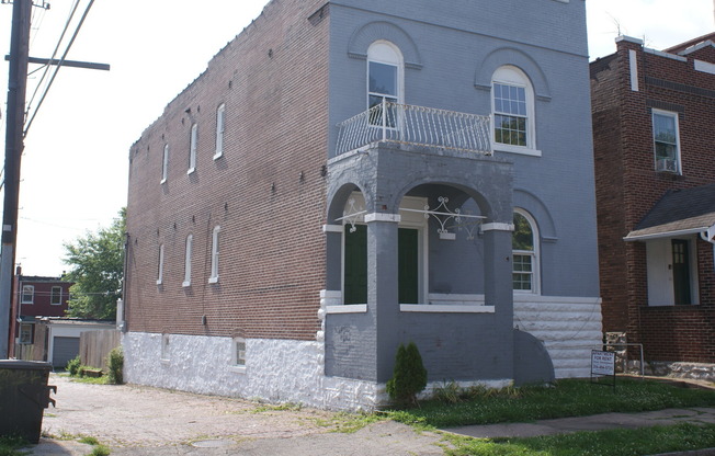 3214 Oregon Ave