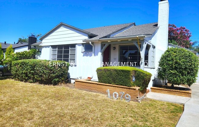 1079 E TERRACE DR