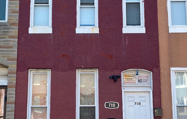 710 N FULTON AVE