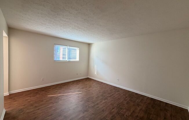 1 bed, 1 bath, 674 sqft, $875, Unit 2005-15