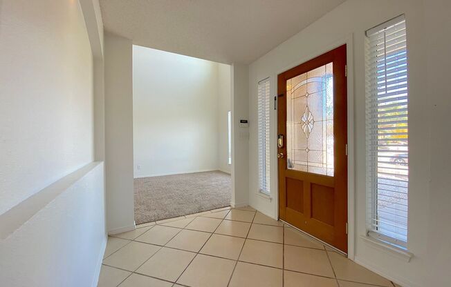 East El Paso 5Bed/3Bath Refrig A/C!