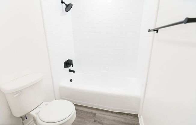 1 bed, 1 bath, 695 sqft, $1,748, Unit 321